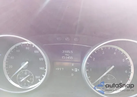 2011 Mercedes-Benz R 350 4Matic from USA, damaged, VIN 4JGCB6FE2BA130254